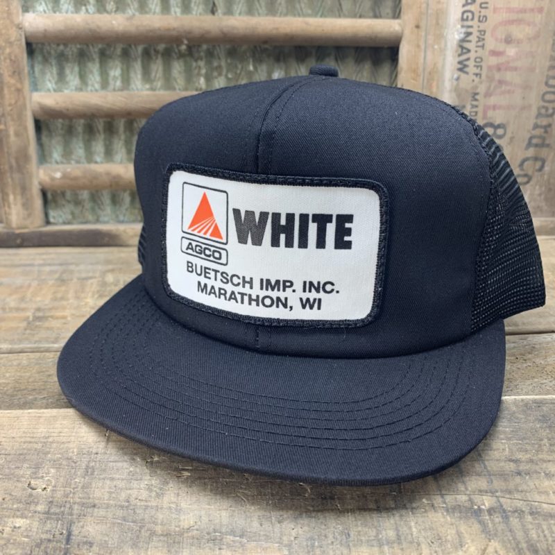 VINTAGE AGCO WHITE SNAPBACK TRUCKER HAT