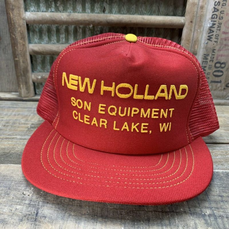 VINTAGE NEW HOLLAND SNAPBACK TRUCKER HAT