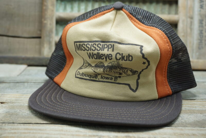 Vintage MISSISSIPPI WALLEYE CLUB Mesh Snapback Trucker Hat Cap