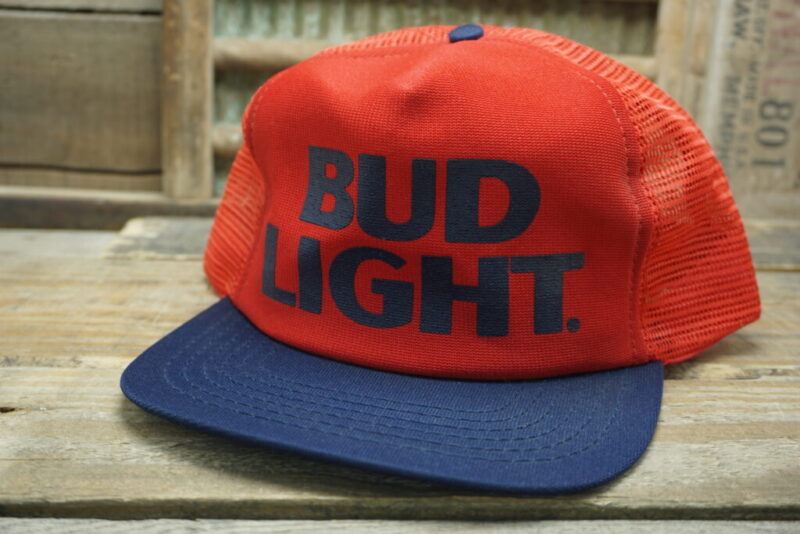 Vintage BUD LIGHT Mesh Snapback Trucker Hat Cap