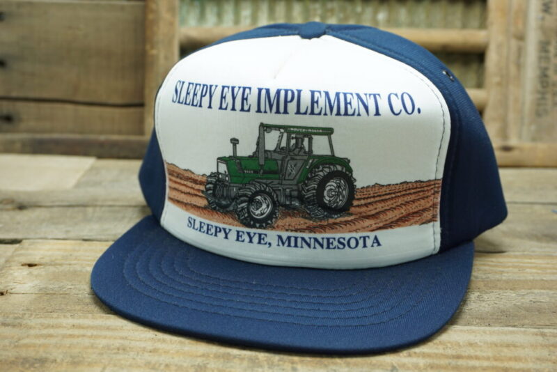Vintage Sleepy Eye Implement Company Co. Deutz-Allis 7100 Tractor Minnesota Snapback Trucker Hat Cap
