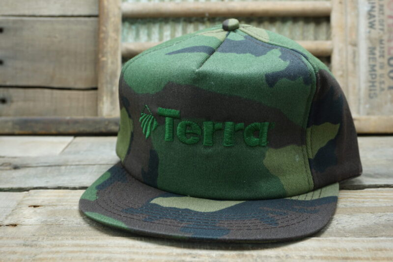 Vintage Terra Seed Camo Snapback Trucker Hat Cap