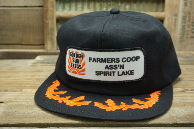 Vintage Golden Sun Feeds Farmers COOP Association Spirit Lake Snapback Trucker Hat Cap K Products Made In USA