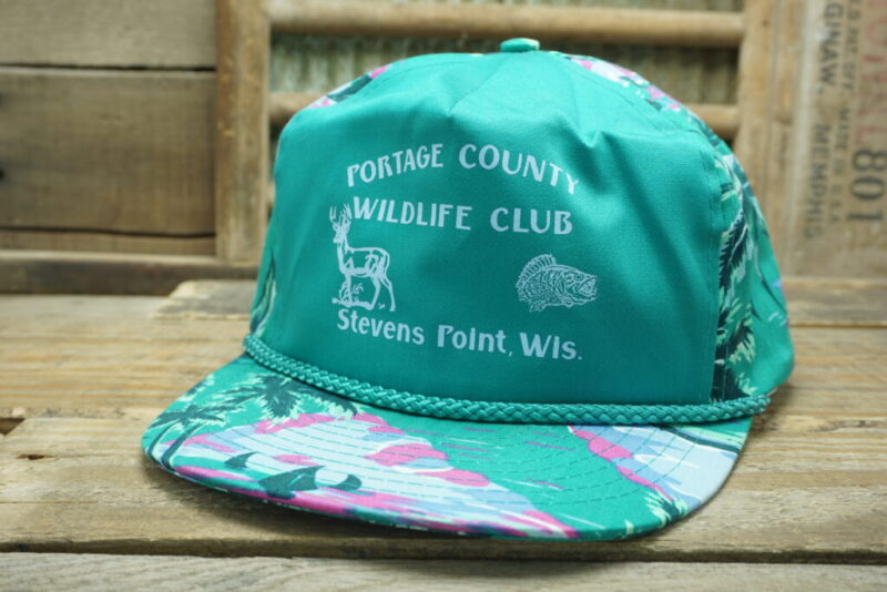 Vintage Portage County Wildlife Club Stevens Point Wisconsin Floral Buck Deer Fish Snapback Trucker Hat Cap Strapback