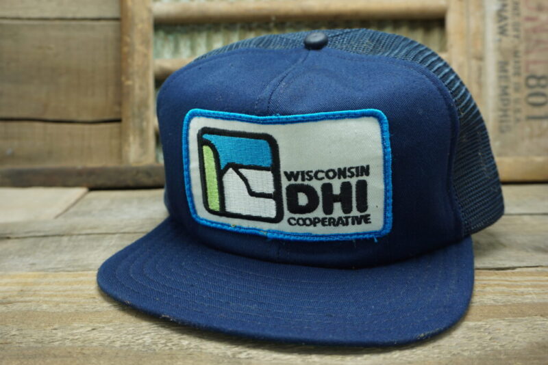 Vintage Wisconsin DHI Cooperative Mesh Patch Snapback Trucker Hat Cap