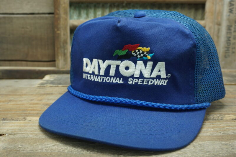 Vintage Daytona International Speedway Mesh Snapback Trucker Hat Cap