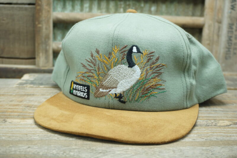 Vintage Wyffels Hybrids Goose Bird Suede Snapback Trucker Hat Cap K Products Made In USA