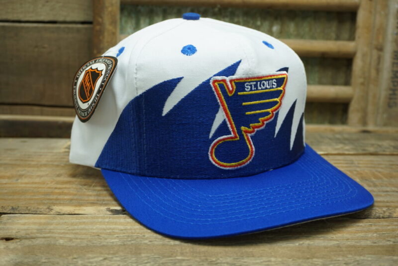 Vintage St. Louis Blues NHL Shark Tooth Tags Snapback Trucker Hat Cap Logo 7