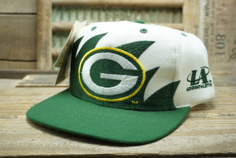 Vintage NWT NFL Green Bay Packers Logo Athletic Shark Tooth Hat