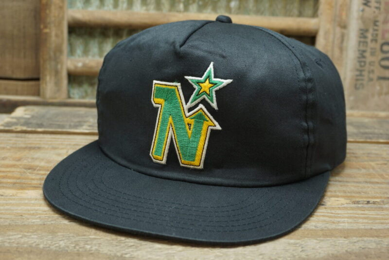 Vintage Minnesota North Stars NHL Hockey Snapback Trucker Hat Cap Head to Toe Made In Taiwan R.O.C.