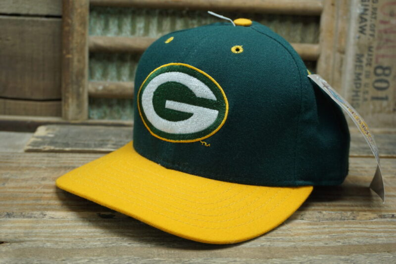 Vintage Green Bay Packers Snapback Trucker Hat Cap New Era Pro Model Made In USA With tags