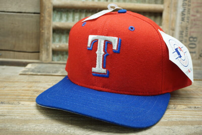 Vintage MLB Texas Rangers Snapback Trucker Hat Cap New Era Pro Model Made in USA With Tags