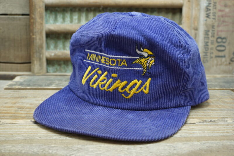 Vintage NFL Minnesota Vikings Script Corduroy Professional Model Annco Snapback Trucker Hat Cap