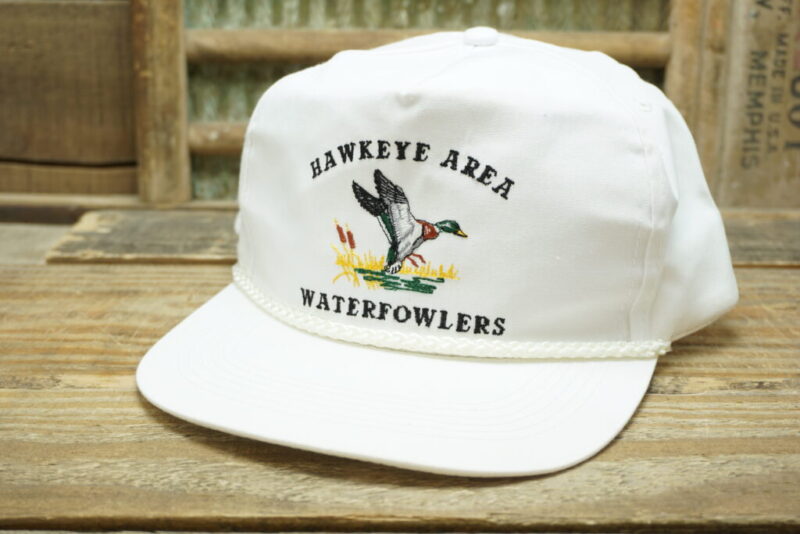 Vintage Hawkeye Area Waterfowlers Rope Snapback Trucker Hat Cap Capital Caps