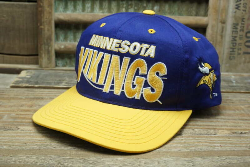 Vintage Minnesota Vikings Team NFL Snapback Trucker Hat Cap Made in Bangladesh