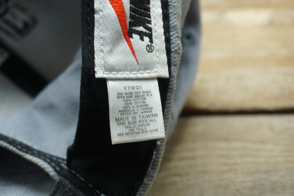 Nike Air Hat - Vintage Snapback Warehouse
