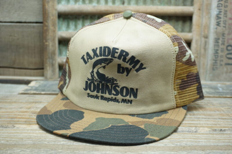Vintage Taxidermy By Johnson Sauk Rapids MN Camo Snapback Mesh Trucker Hat Cap J.A.MILLER CO. Made in USA
