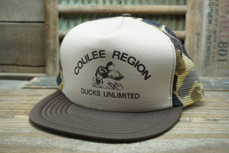 Vintage Coulee Region Ducks Unlimited Camo Mesh Trucker Snapback Cap Hat Civic Caps