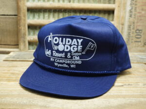 Holiday Lodge Golf Resort & Supper Club Hat