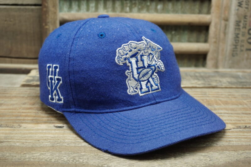 Vintage University of Kentucky Wildcats UK Football Mesh Snapback Trucker Hat Cap American Needle Made In Thailand